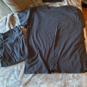 2 Men’s plain black L & XL T-shirts